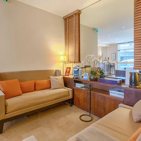 オテル チャリング クロス