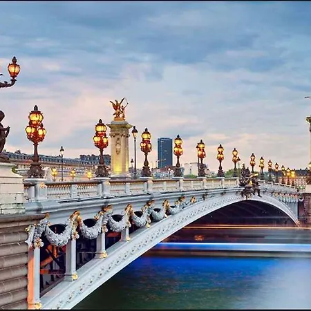 オテル チャリング クロス