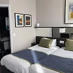Charing Cross Hotel