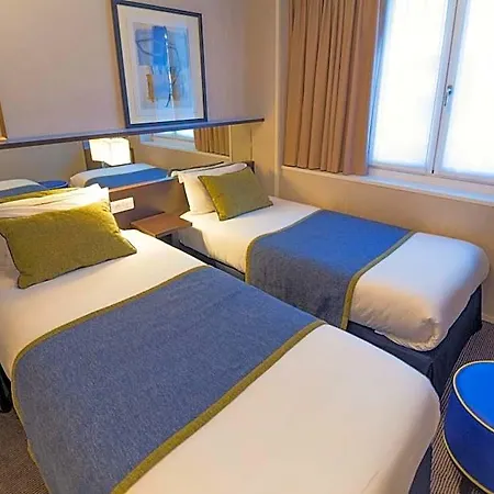 Charing Cross Hotel