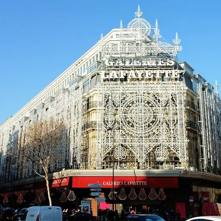 Charing Cross 3*