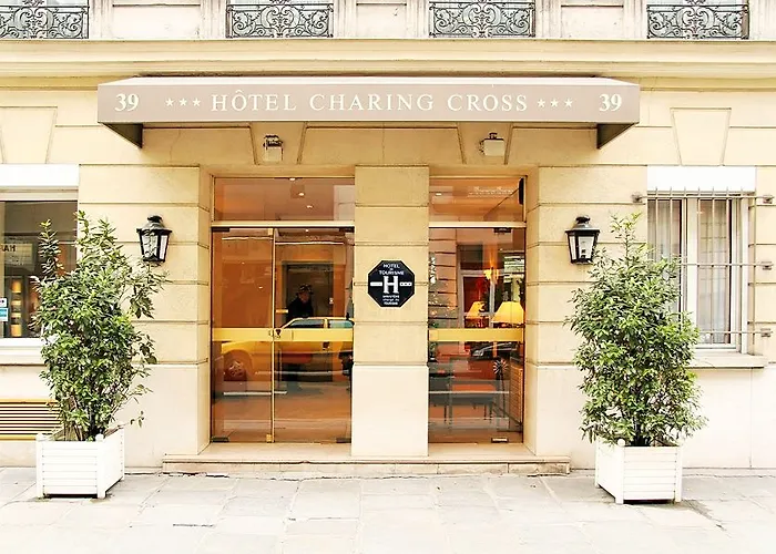 Hotel Charing Cross 3*