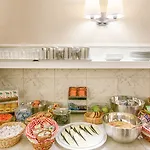 Hotel Charing Cross 3*