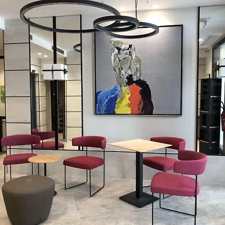 Charing Cross Отель Париж