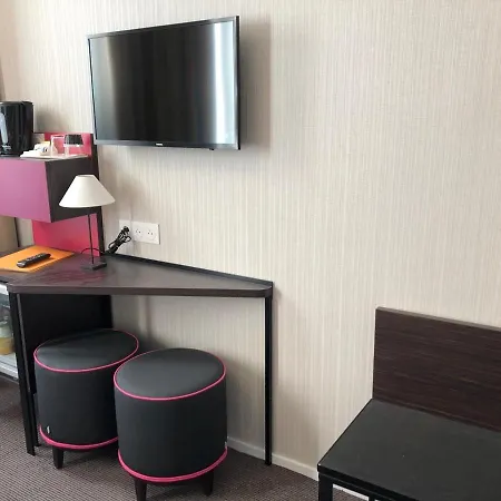 Charing Cross Париж